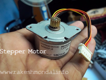 Unipolar Stepper motor - 5 wire